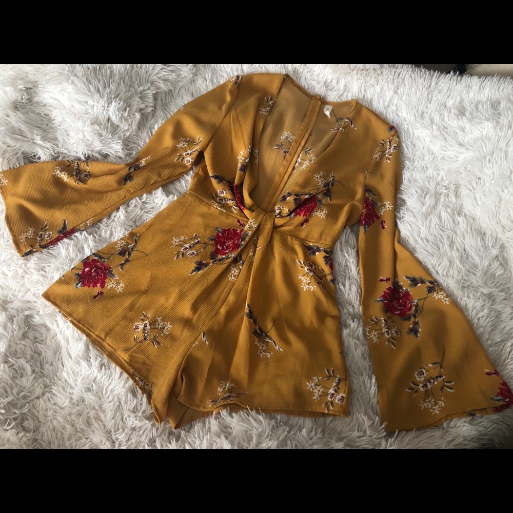 70’s mustard yellow floral romper w/ bell sleeves!